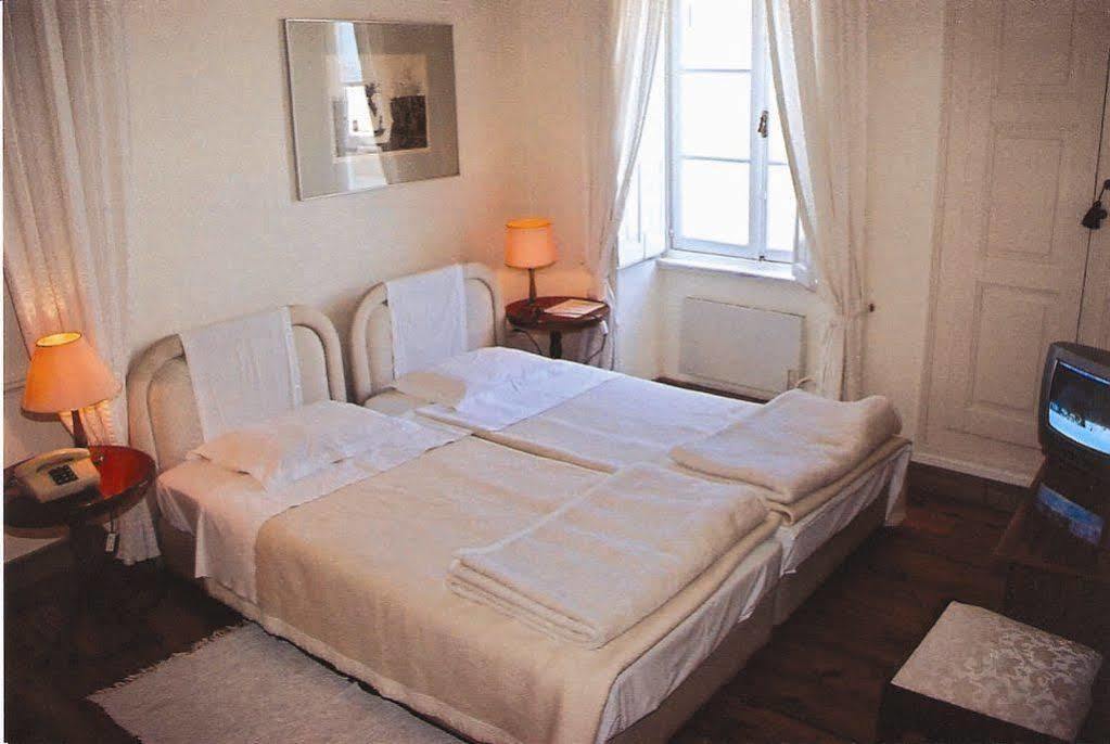 Hotel Omiros Ermoupoli Exteriör bild